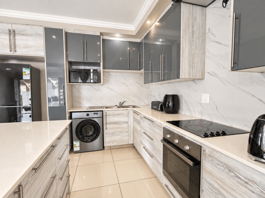 3 Bedroom Property for Sale in Beacon Bay Eastern Cape